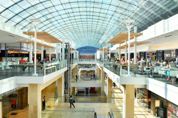 Pre-Leased Anchor Space & Retail Shop